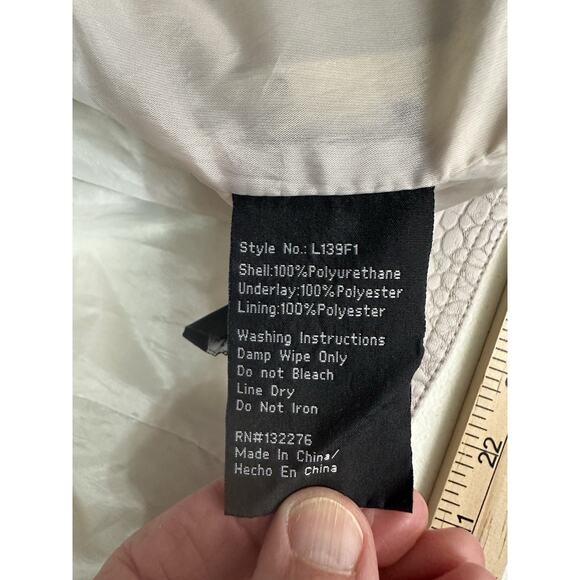 LA Coalition Vegan Leather Biker Style Jacket size S New With Tags - Picture 11 of 16